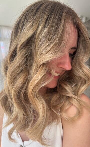 Sunkissed blonde balayage Cardiff hair salons Michelle Marshall Sunkissed blonde balayage Cardiff hair salons Michelle Marshall