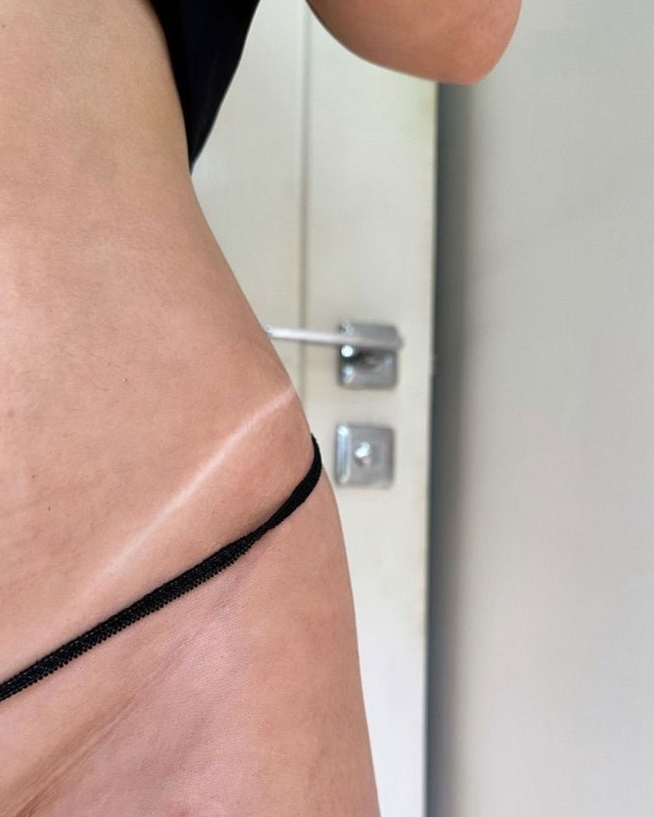 Spray tanning in Rhiwbina Before image Spray tanning in Rhiwbina Before image