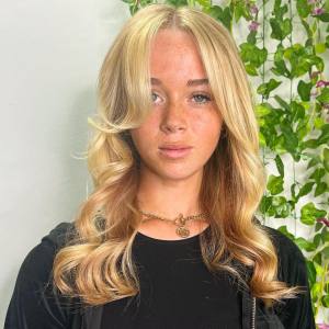 Golden-Blonde-Cardiff-Hair-Salon