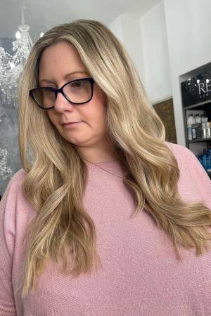 Face-Frame-Hightlights-Cardiff-Hair-Salons