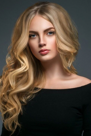 Curly-Prom-Hair at Michelle Marshall hairdressers Cardiff